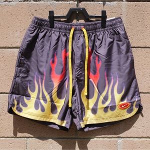Nike Sportswear Woven Flow Americana Black Flames Shorts Men’s Size L